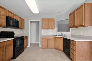 189 Bennington Dr, Raeford, NC 28376 - Photo 14