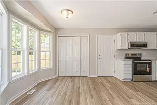 6337 Rhemish Dr, Fayetteville, NC 28304 - Photo 8