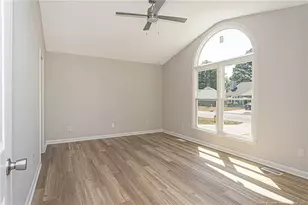 6337 Rhemish Dr, Fayetteville, NC 28304 - Photo 14