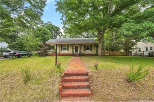614 Pearl St, Fayetteville, NC 28303 - Photo 2