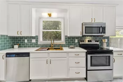 5850 Hibernia Drive, Fayetteville, NC 28314 - Photo 14