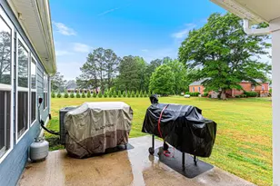 405 Thorny Br Dr, Raleigh, NC 27603 - Photo 14