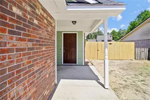 5772 Pepperbush Dr, Fayetteville, NC 28304 - Photo 4