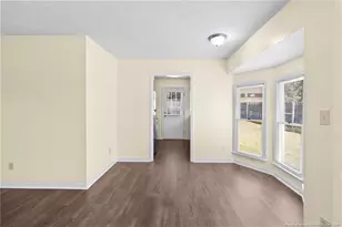 5772 Pepperbush Dr, Fayetteville, NC 28304 - Photo 10