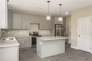 1205 Bromley Dr, Fayetteville, NC 28304 - Photo 16