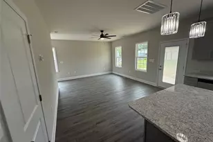 1205 Bromley Dr, Fayetteville, NC 28304 - Photo 8