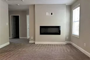 1890 Frankie Ave, Fayetteville, NC 28304 - Photo 18