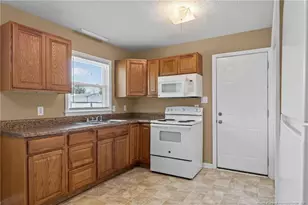 314 Cartwright Dr, Fayetteville, NC 28303 - Photo 6