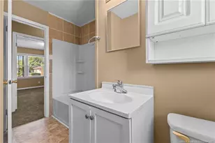 314 Cartwright Dr, Fayetteville, NC 28303 - Photo 14