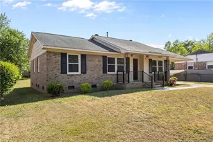 314 Cartwright Dr, Fayetteville, NC 28303 - Photo 2
