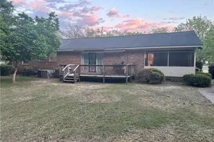 701 McCaskill St, Maxton, NC 28364 - Photo 4