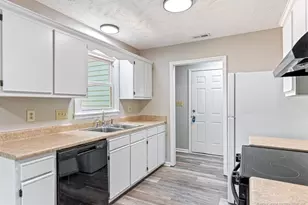 6417 Rhemish Dr, Fayetteville, NC 28304 - Photo 14