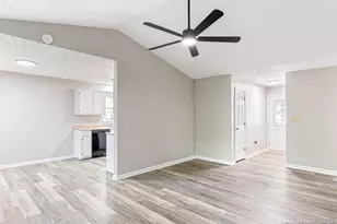 6417 Rhemish Dr, Fayetteville, NC 28304 - Photo 10