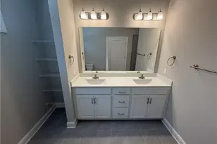 188 Gallery Dr, Spring Lake, NC 28390 - Photo 10