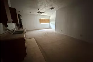 3701 Village Dr, Fayetteville, NC 28304 - Photo 10