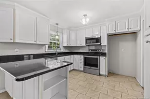 1467 Habersham Dr, Fayetteville, NC 28304 - Photo 12