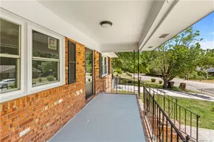 506 Eaton St, Fayetteville, NC 28301 - Photo 4