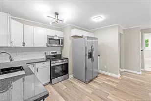 506 Eaton St, Fayetteville, NC 28301 - Photo 10