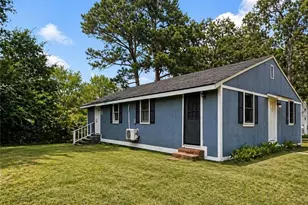 1603 Easterling Dr, Spring Lake, NC 28390 - Photo 2