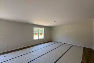 172 Baxley Dr, Dunn, NC 28334 - Photo 2