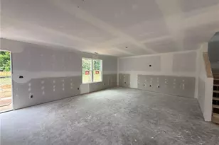 172 Baxley Dr, Dunn, NC 28334 - Photo 2