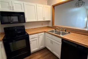 1276 N Forest Dr, Fayetteville, NC 28303 - Photo 8