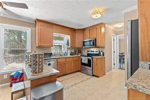 2932 Delaware Dr, Fayetteville, NC 28304 - Photo 2