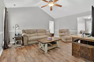408 Senter Ln, Bunnlevel, NC 28323 - Photo 2