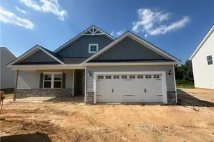 147 Margot Manor Dr, Benson, NC 27504 - Photo 1