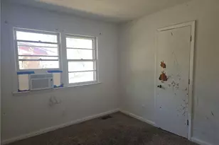 1101 Fontana St, Fayetteville, NC 28301 - Photo 8