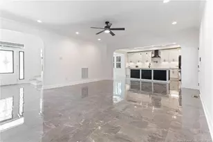 995 E Central Ave, Raeford, NC 28376 - Photo 6