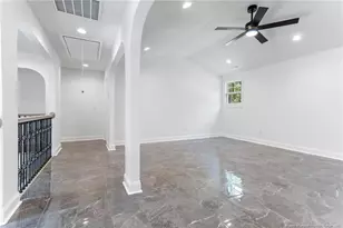 995 E Central Ave, Raeford, NC 28376 - Photo 8