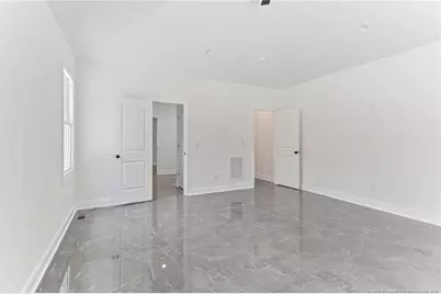995 E Central Avenue, Raeford, NC 28376 - Photo 34