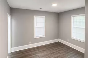 304 S Patterson St, Maxton, NC 28364 - Photo 4