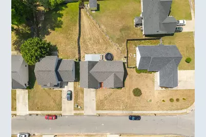 2608 Gressitt Point Lane, Fayetteville, NC 28306 - Photo 34