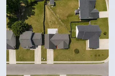 2608 Gressitt Point Lane, Fayetteville, NC 28306 - Photo 34
