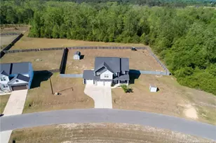 1457 Creekwood Rd, Hope Mills, NC 28348 - Photo 36