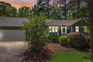 541 Hilliard Dr, Fayetteville, NC 28311 - Photo 2