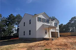 114 Colorado Ct, Spring Lake, NC 28390 - Photo 2