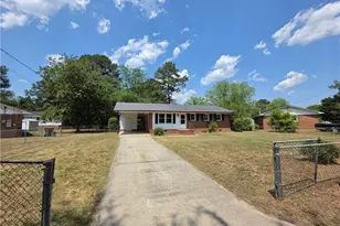 220 Cecil Ave, Spring Lake, NC 28390 - Photo 20