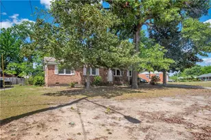 994 Wayside Rd, Fayetteville, NC 28314 - Photo 2