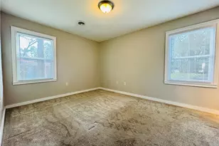1625 Van Buren Ave, Fayetteville, NC 28303 - Photo 10