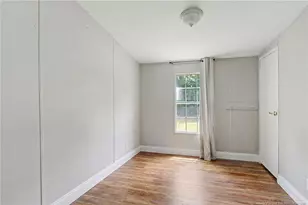 6509 Causeway St, Hope Mills, NC 28348 - Photo 16