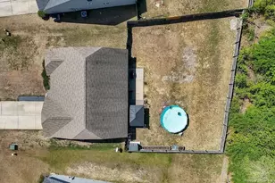 607 Roanoke Dr, Raeford, NC 28376 - Photo 24