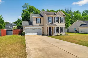 1213 Screech Owl Dr, Hope Mills, NC 28348 - Photo 4