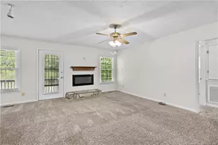488 Oates Dr, Fayetteville, NC 28311 - Photo 4