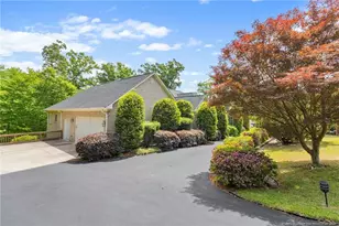 39 Indian Trail, Sanford, NC 27332 - Photo 10