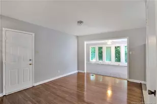 317 Lynhurst Dr, Fayetteville, NC 28314 - Photo 10
