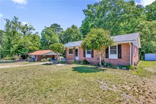 317 Lynhurst Dr, Fayetteville, NC 28314 - Photo 4