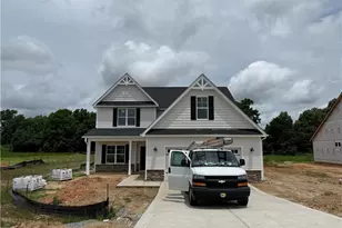 133 Margot Manor Dr, Benson, NC 27504 - Photo 1